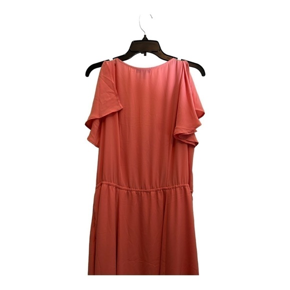 LOVE by Design FLUTTER SLEEVE WRAP MAXI DRESS IN PINK - Picture 8 of 14